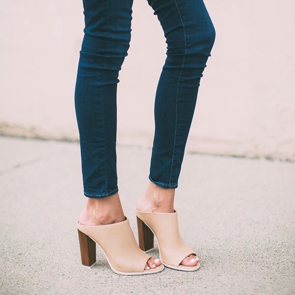 🆕 SHOEMINT Taupe Slip On Block Heel Mules